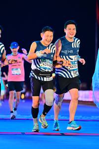 BIB: 
                            <button type="button" onclick="openModal(24462664)" class="btn btn-primary btn-sm float-right btn-popup" data-toggle="modal" data-target=".modal-high-quality">
                        <i class="fas fa-shopping-cart"></i> Add to Cart
                    </button>
                                            <button type="button" onclick="isThisMe(24462664, true)" class="btn btn-success btn-sm float-right btn-popup btn-isme hidden" data-toggle="tooltip" data-placement="bottom" title="นี่คือรูปของคุณใช่ไหม คลิกที่นี่เพื่อเอาเข้าอัลบั้ม">
                        <i class="fas fa-plus"></i> Add to album
                    </button>
                    <button type="button" onclick="isThisMe(24462664, false)" class="btn btn-warning btn-sm float-right btn-popup btn-isnotme hidden">
                        <i class="fas fa-ban"></i> Remove from album
                    </button>